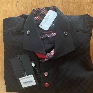 Long sleeve dress shirt